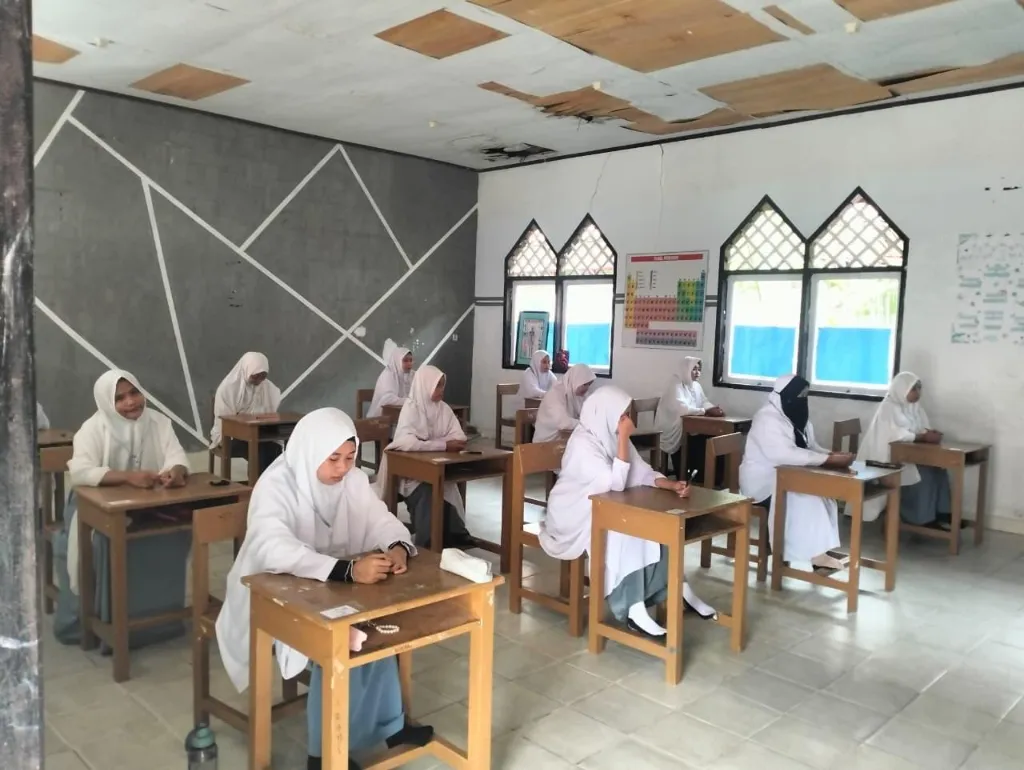 Suasana Ujian Berlangsung Khidmat